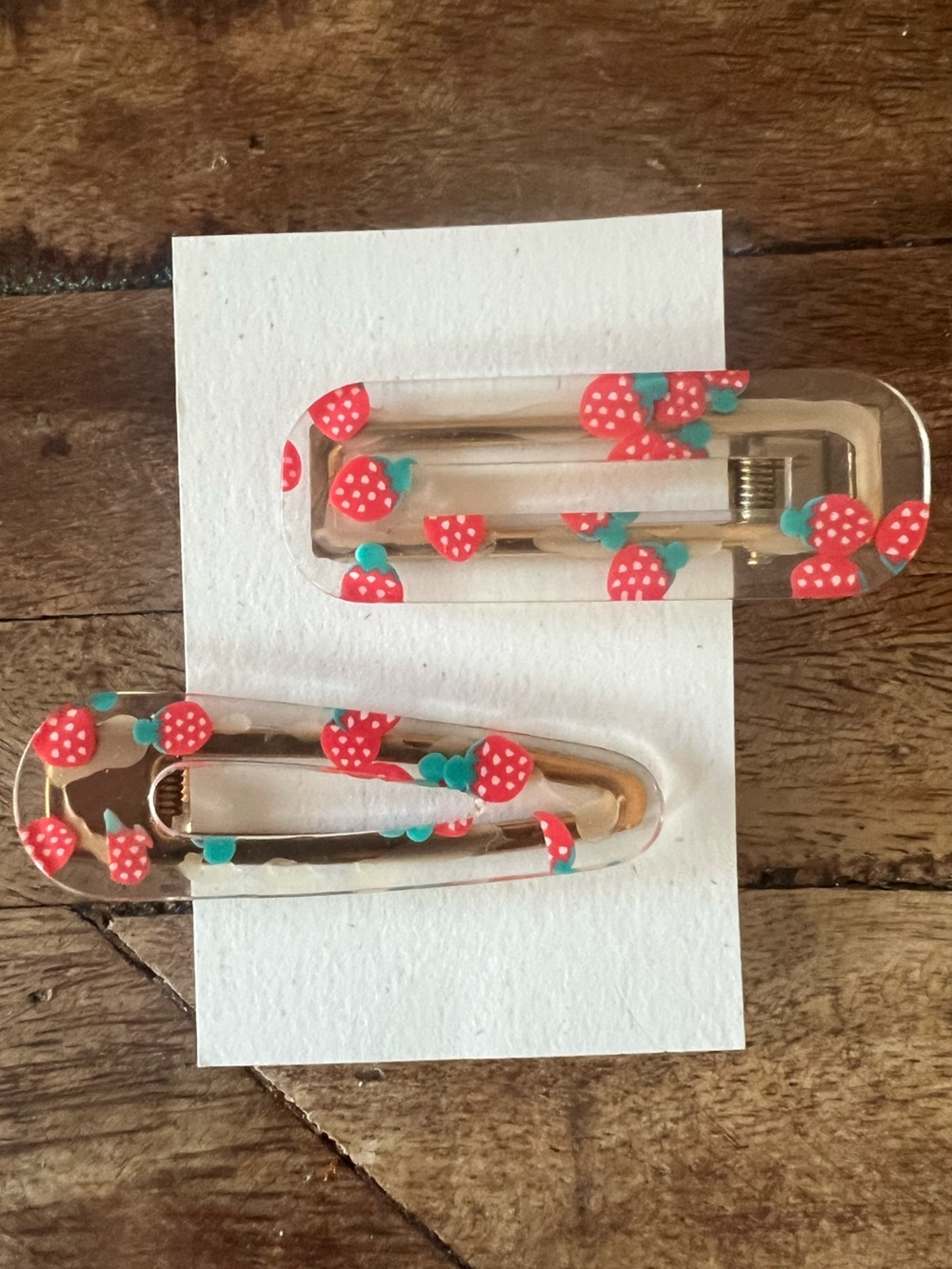 90s Resin Strawberry Hair Clip Set Clear Gold Tone Cottagecore Whimsigoth 2 Pcs